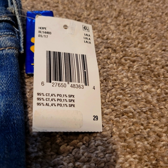 Buffalo Jeans - Picture 3 of 3